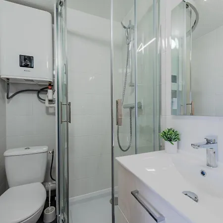 Front De Mer-8 By Interhome