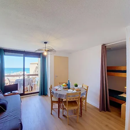 Apartament Front De Mer-8 By Interhome *