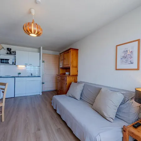 Front De Mer-8 By Interhome