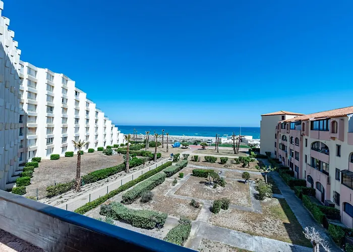 Apartment Front De Mer-8 By Interhome